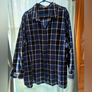 Women’s Duluth Trading Flannel shirt